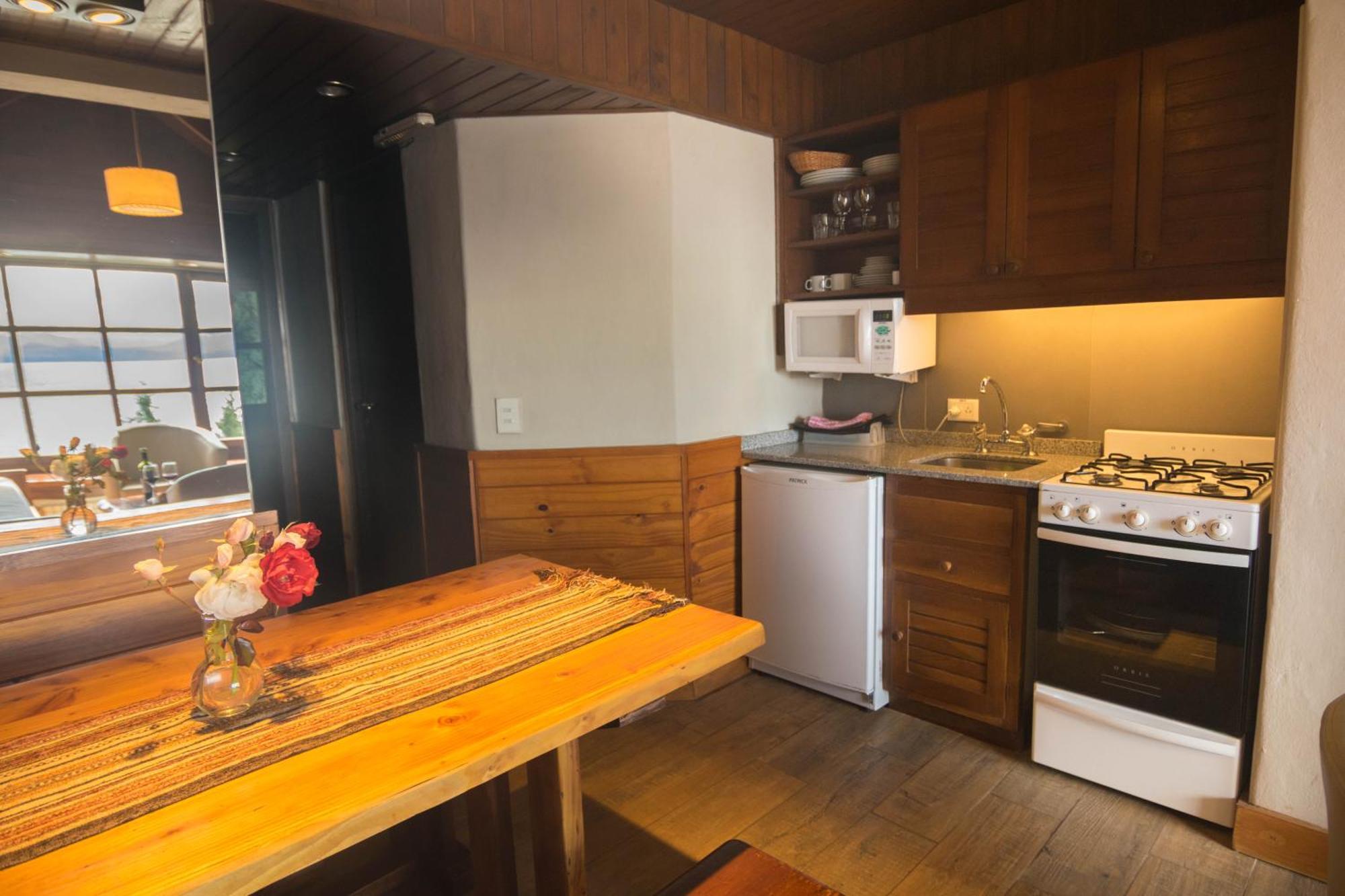Pailahue Cabanas Lodge سان كارلوس دي باريلوتشي المظهر الخارجي الصورة