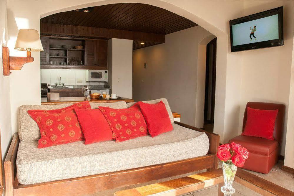 Pailahue Cabanas Lodge سان كارلوس دي باريلوتشي المظهر الخارجي الصورة